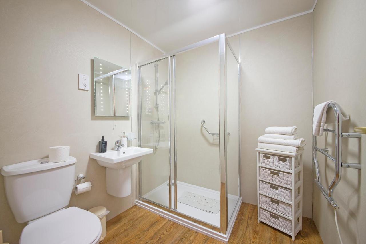 Esplanade Court Holiday Apartments Oban Bagian luar foto