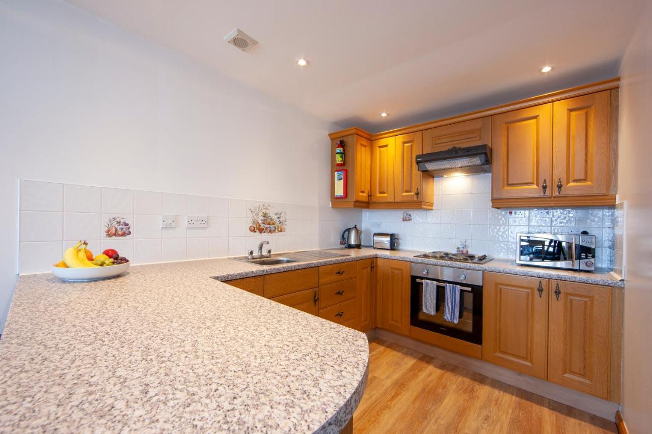 Esplanade Court Holiday Apartments Oban Bagian luar foto