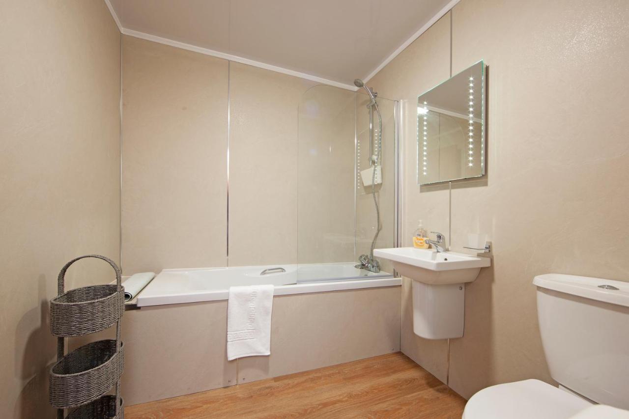 Esplanade Court Holiday Apartments Oban Bagian luar foto