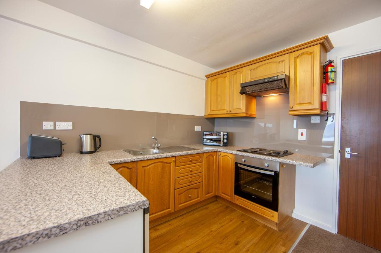 Esplanade Court Holiday Apartments Oban Bagian luar foto