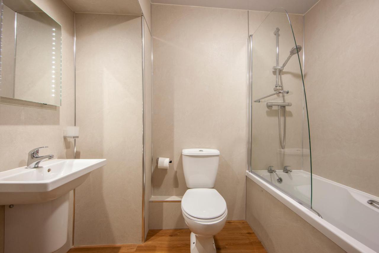 Esplanade Court Holiday Apartments Oban Bagian luar foto